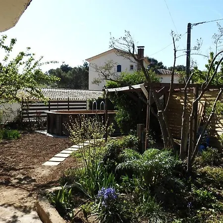 Holiday home Maison Entierement Renovee En Gite 6 A Personnes Boisset-et-Gaujac